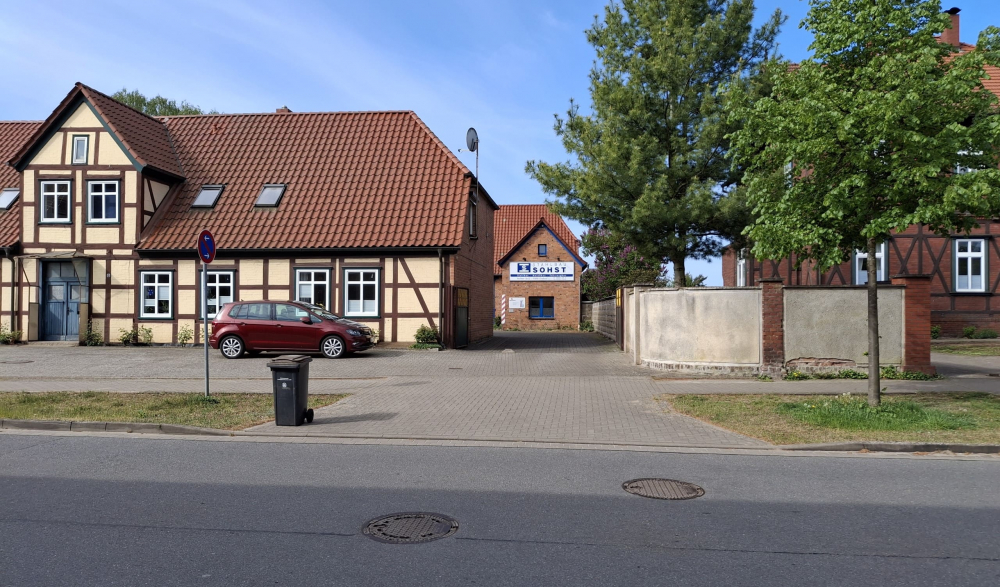 Haupteinfahrt – Berliner Straße